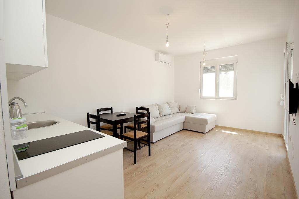 Apartmani Begovic Bar Εξωτερικό φωτογραφία