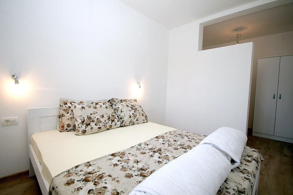 Apartmani Begovic Bar Εξωτερικό φωτογραφία