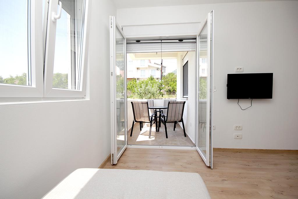 Apartmani Begovic Bar Εξωτερικό φωτογραφία