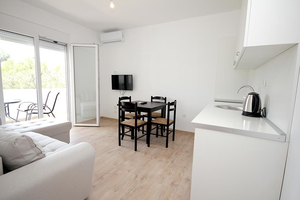 Apartmani Begovic Bar Εξωτερικό φωτογραφία